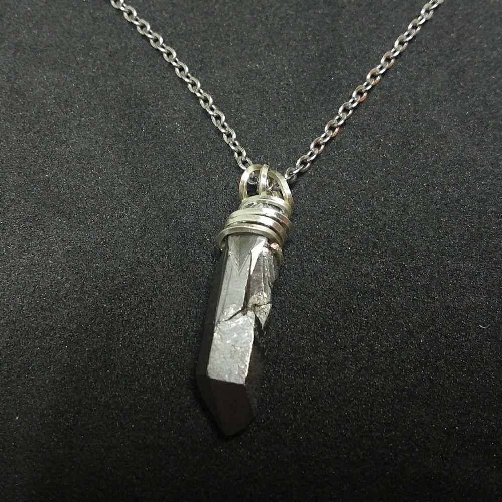 Crystal Wire Wrap Pendant Necklace
